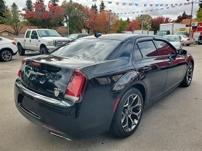 2016 Chrysler 300 S   - Photo 4 - Fresno, CA 93722