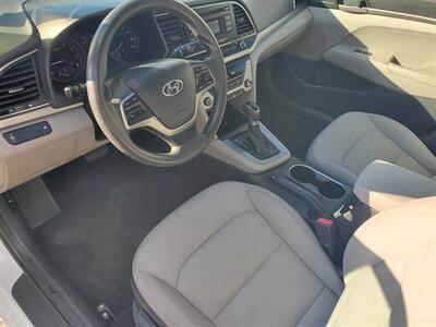 2017 Hyundai ELANTRA SE   - Photo 9 - Fresno, CA 93722