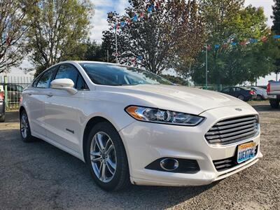 2016 Ford Fusion Hybrid SE   - Photo 2 - Fresno, CA 93722