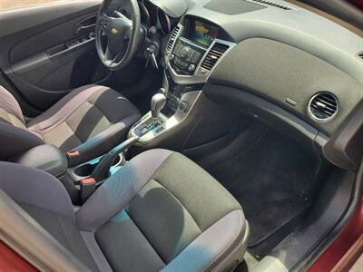 2015 Chevrolet Cruze 1LT Auto   - Photo 10 - Fresno, CA 93722