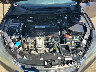 2015 Honda Accord LX   - Photo 12 - Fresno, CA 93722