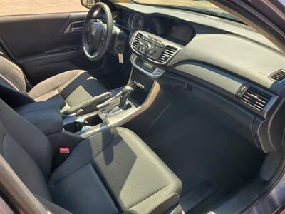 2015 Honda Accord LX   - Photo 10 - Fresno, CA 93722