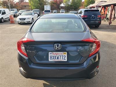 2018 Honda Civic LX - Photo 6 - Fresno, CA 93722