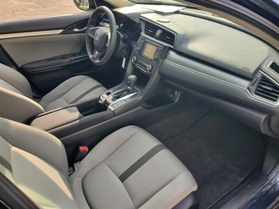 2018 Honda Civic LX - Photo 10 - Fresno, CA 93722
