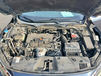 2018 Honda Civic LX - Photo 12 - Fresno, CA 93722