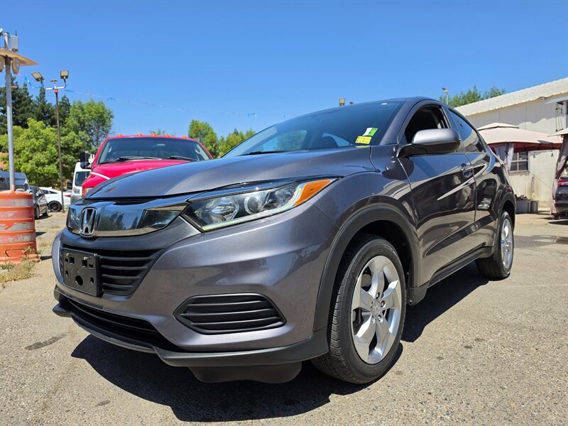 2021 Honda HR-V LX   - Photo 1 - Fresno, CA 93722