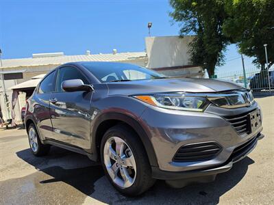 2021 Honda HR-V LX - Photo 2 - Fresno, CA 93722