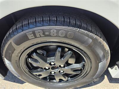2013 Toyota Prius Two   - Photo 12 - Fresno, CA 93722