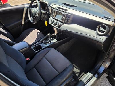 2016 Toyota RAV4 LE   - Photo 10 - Fresno, CA 93722