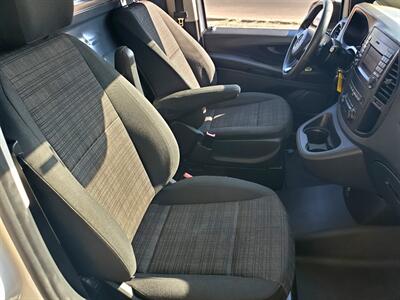 2020 Mercedes-Benz Metris Worker Cargo   - Photo 9 - Fresno, CA 93722