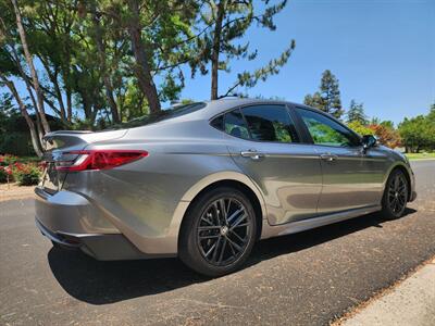 2025 Toyota Camry SE   - Photo 5 - Fresno, CA 93722