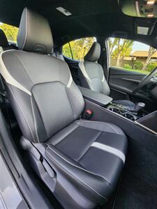 2025 Toyota Camry SE   - Photo 10 - Fresno, CA 93722