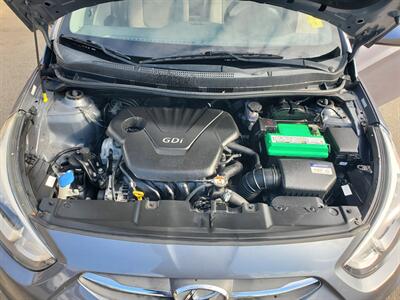 2016 Hyundai ACCENT SE - Photo 12 - Fresno, CA 93722