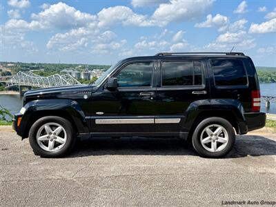 2012 Jeep Liberty Sport   - Photo 2 - Muscle Shoals, AL 35661