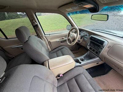 2002 Ford Explorer Sport Trac Value - Photo 7 - Muscle Shoals, AL 35661