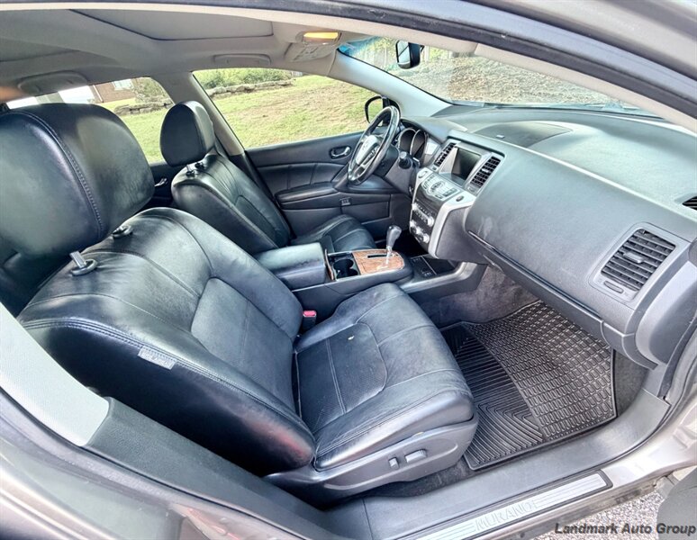 2012 Nissan Murano LE - Photo 9