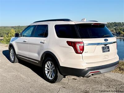 2017 Ford Explorer XLT   - Photo 3 - Muscle Shoals, AL 35661