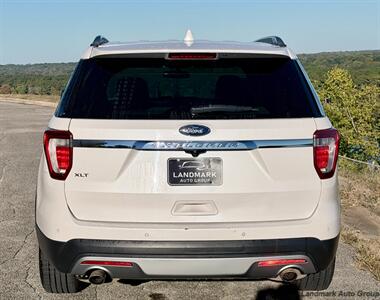 2017 Ford Explorer XLT   - Photo 4 - Muscle Shoals, AL 35661