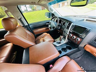 2013 Toyota Tundra Platinum   - Photo 9 - Muscle Shoals, AL 35661