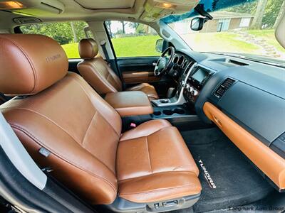 2013 Toyota Tundra Platinum   - Photo 8 - Muscle Shoals, AL 35661