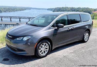 2023 Chrysler Voyager LX - Photo 1 - Muscle Shoals, AL 35661