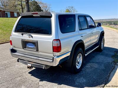 1997 Toyota 4Runner SR5 4dr SR5   - Photo 5 - Muscle Shoals, AL 35661