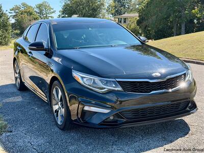 2019 Kia Optima S - Photo 6 - Muscle Shoals, AL 35661
