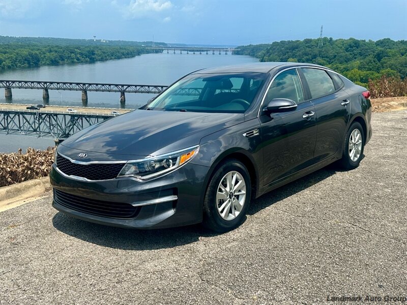 2018 Kia Optima LX - Photo 1 - Muscle Shoals, AL 35661