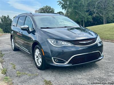 2020 Chrysler Pacifica Limited   - Photo 6 - Muscle Shoals, AL 35661