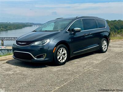 2020 Chrysler Pacifica Limited   - Photo 1 - Muscle Shoals, AL 35661