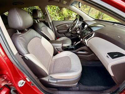 2013 Hyundai TUCSON GLS - Photo 8 - Muscle Shoals, AL 35661