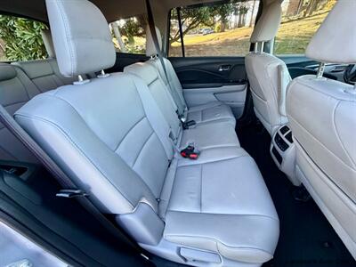 2018 Honda Pilot EX-L   - Photo 10 - Muscle Shoals, AL 35661