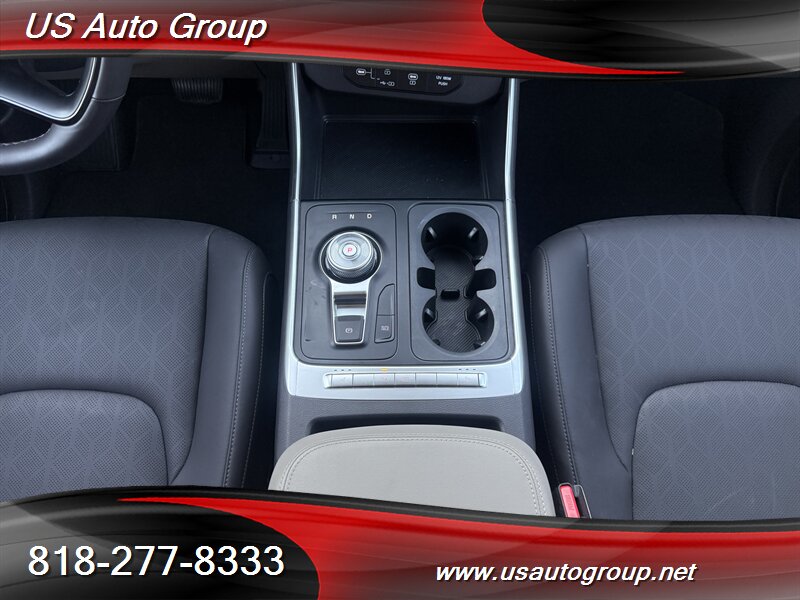 2027 Kia Carnival Hybrid LXS - Photo 21 - Sun Valley, CA 91352