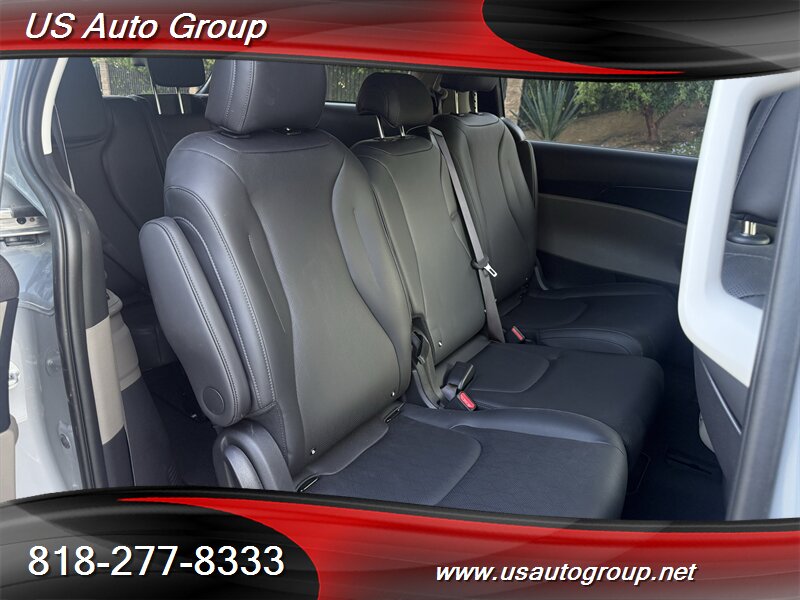 2027 Kia Carnival Hybrid LXS - Photo 23 - Sun Valley, CA 91352