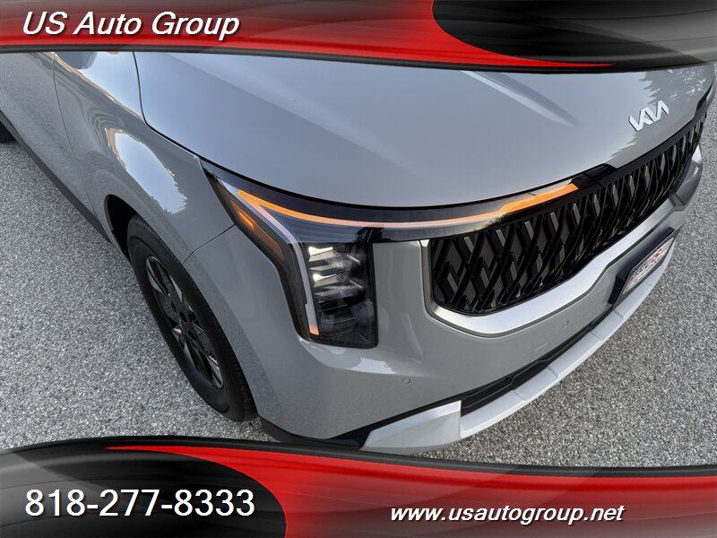 2027 Kia Carnival Hybrid LXS - Photo 12 - Sun Valley, CA 91352