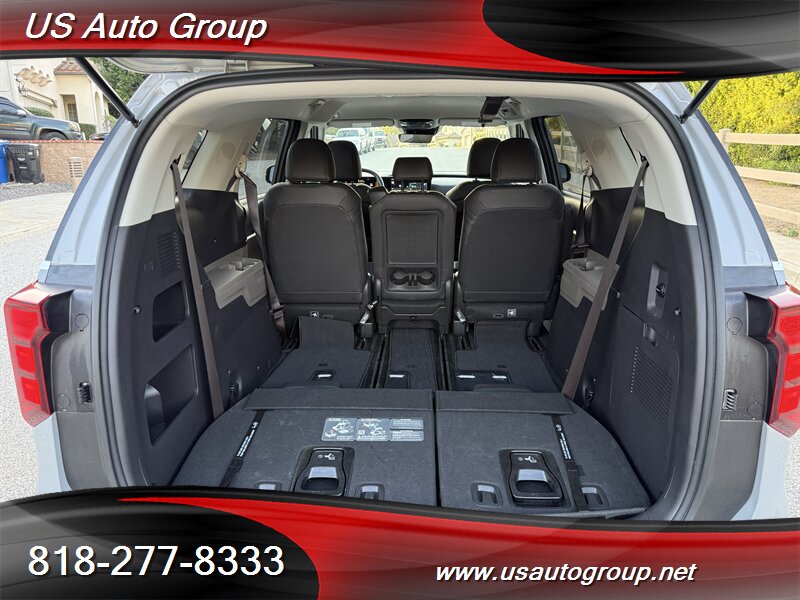 2027 Kia Carnival Hybrid LXS - Photo 32 - Sun Valley, CA 91352