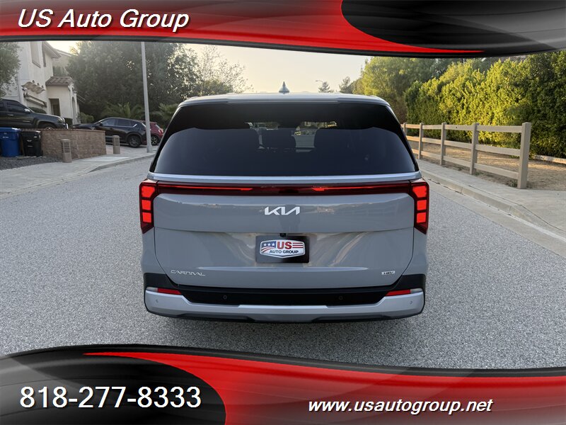 2027 Kia Carnival Hybrid LXS - Photo 4 - Sun Valley, CA 91352