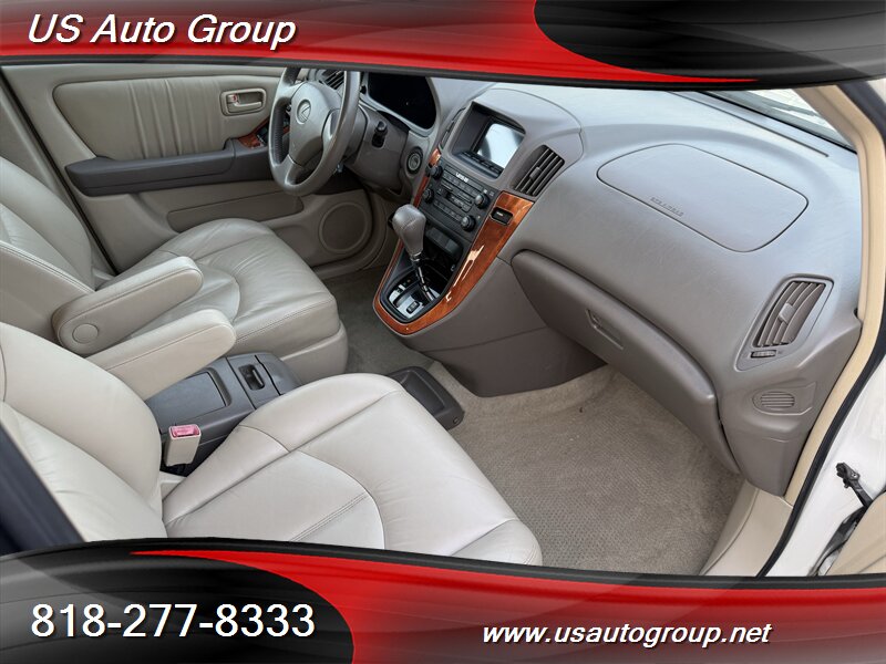 2000 Lexus RX 300 - Photo 19 - Sun Valley, CA 91352