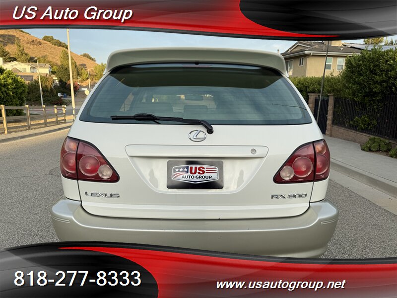 2000 Lexus RX 300 - Photo 14 - Sun Valley, CA 91352
