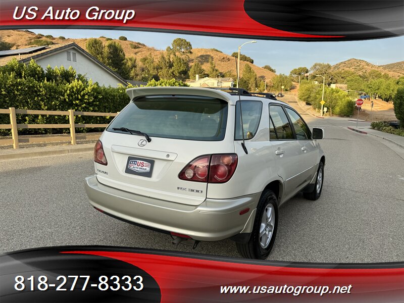 2000 Lexus RX 300 - Photo 5 - Sun Valley, CA 91352
