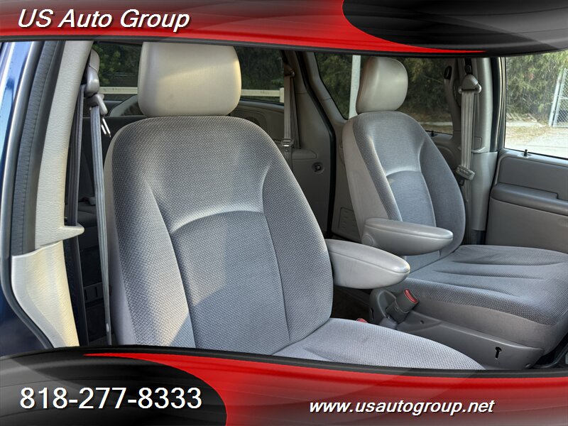 2002 Dodge Grand Caravan SE - Photo 18 - Sun Valley, CA 91352