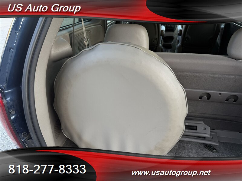 2002 Dodge Grand Caravan SE - Photo 30 - Sun Valley, CA 91352
