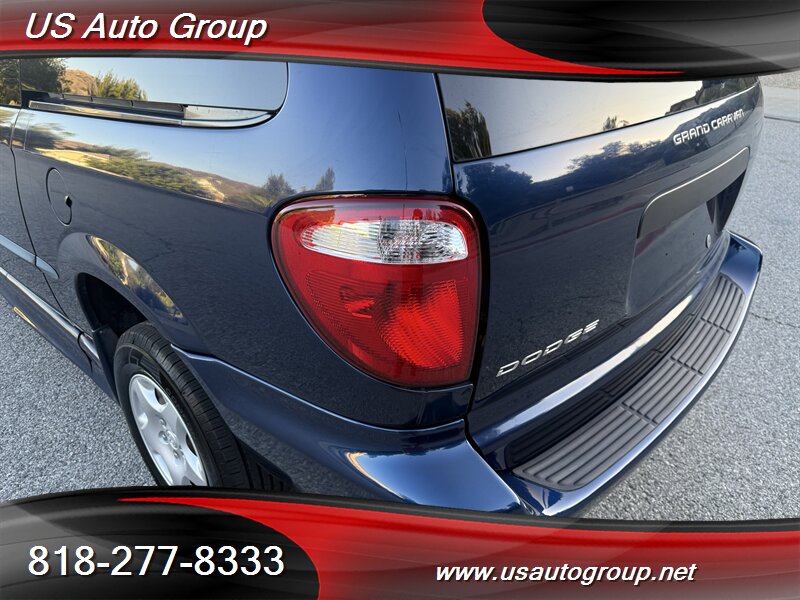 2002 Dodge Grand Caravan SE - Photo 14 - Sun Valley, CA 91352