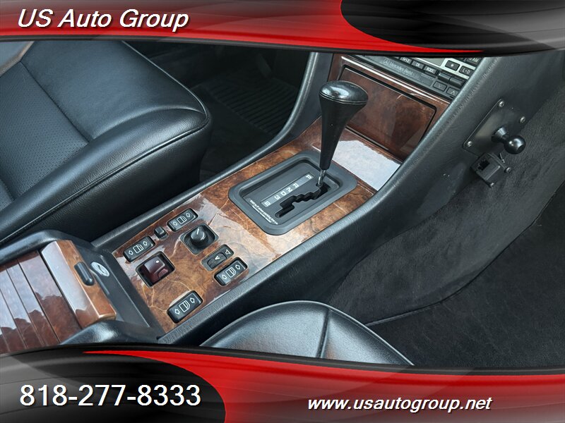 1993 Mercedes-Benz 300 CE - Photo 24 - Sun Valley, CA 91352