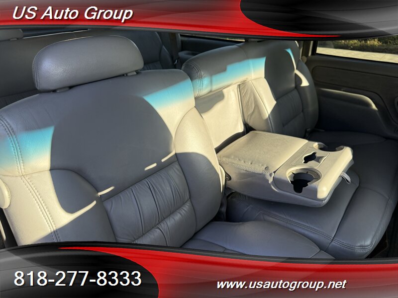 1999 Chevrolet Suburban K2500 LT - Photo 23 - Sun Valley, CA 91352
