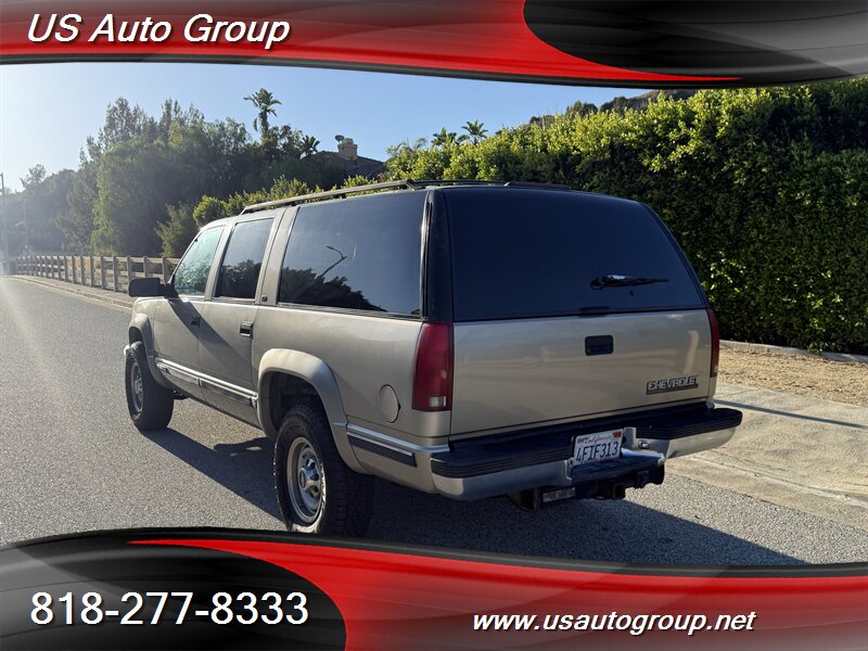 1999 Chevrolet Suburban K2500 LT - Photo 6 - Sun Valley, CA 91352
