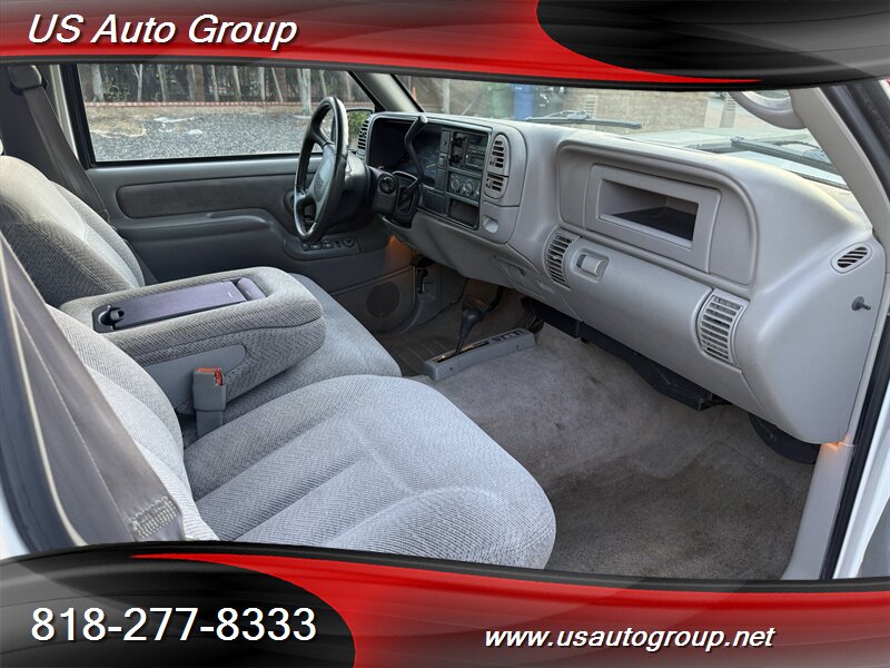 1997 GMC Sierra 3500 SLT - Photo 18 - Sun Valley, CA 91352