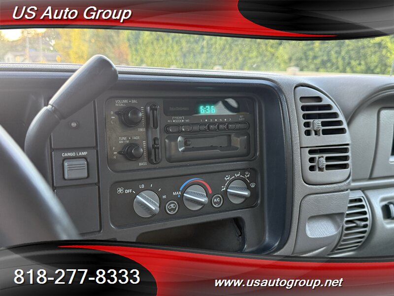 1997 GMC Sierra 3500 SLT - Photo 22 - Sun Valley, CA 91352