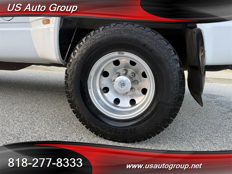 1997 GMC Sierra 3500 SLT - Photo 33 - Sun Valley, CA 91352