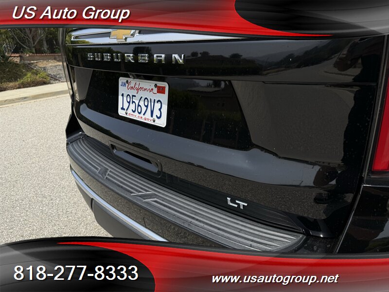 2022 Chevrolet Suburban LT - Photo 13 - Sun Valley, CA 91352